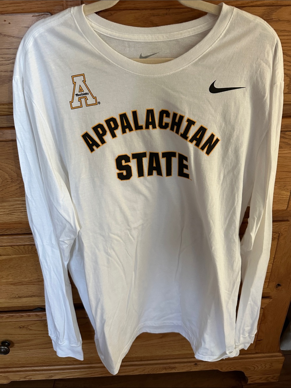 Men's white long sleeve tee-App State